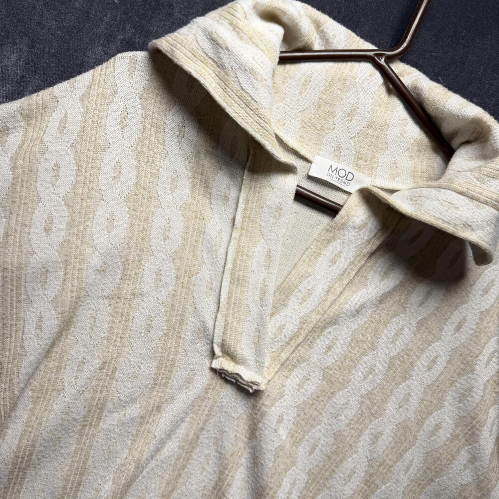 MOD ON TREND Sweater Womens Sz S Beige Collared Knit Geometric Pullover - Picture 2 of 10